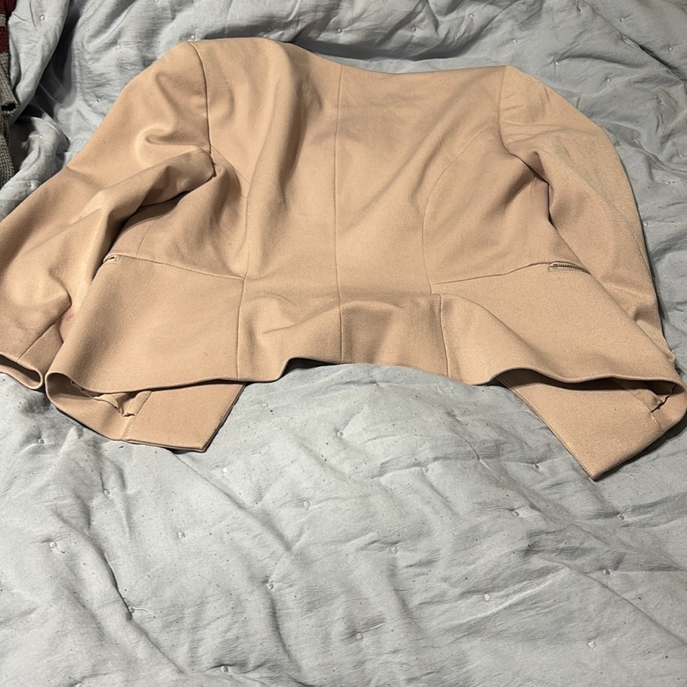 Express Blazer - Picture 3 of 4